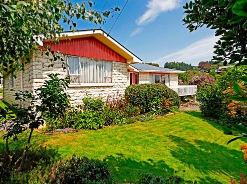 26 Waikana Street, Broad Bay
