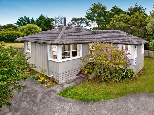 2/79 Rosedale Road, Pinehill