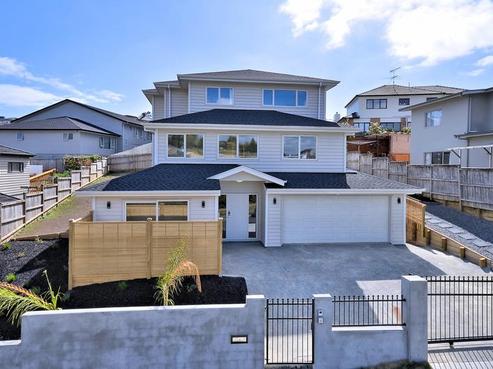 7 Borneo Drive, Fairview Heights