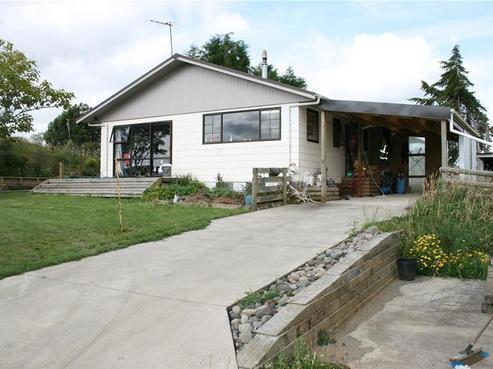 1136 Makuri Road, Douglas
