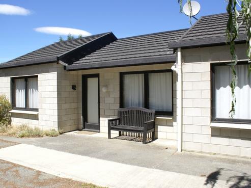 7 Teal Crescent, Omarama