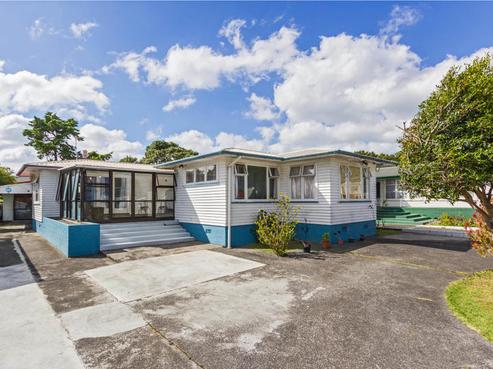 1 Hurley Place, Kelston