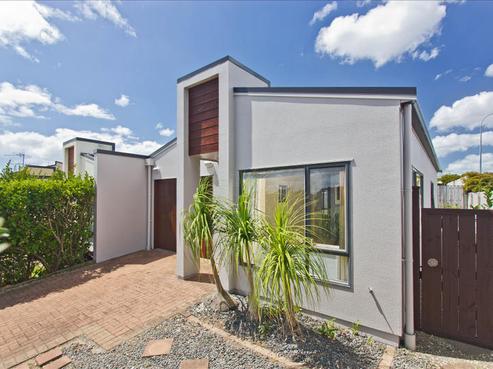 18 Nagle Place, Golflands
