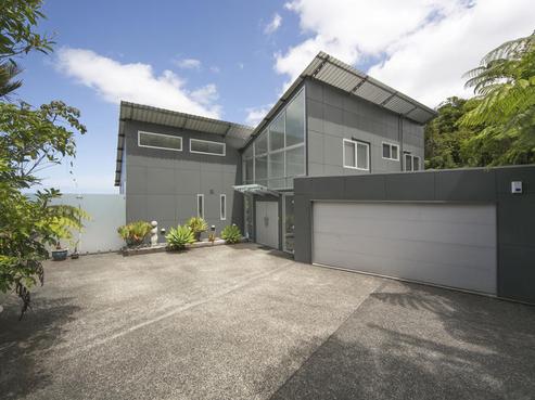 204 Scenic Drive, Titirangi