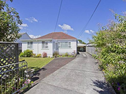 28 Thornycroft Avenue, Epuni