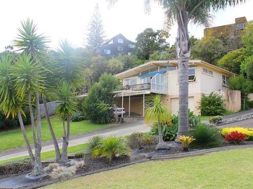 55 De Luen Avenue, Tindalls Beach