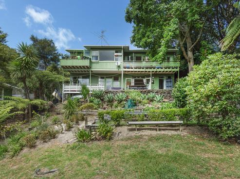 321 Titirangi Road, Titirangi