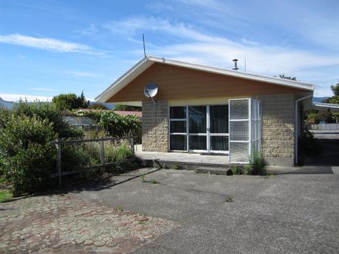 37 Orowaiti Road, Westport