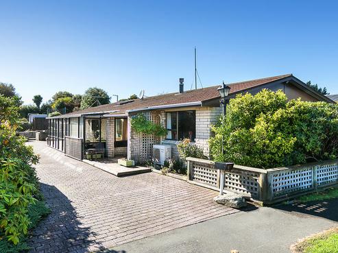 9 Canberra Place, Waldronville
