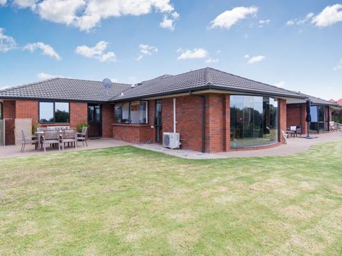 15 Mistral Place, West Harbour