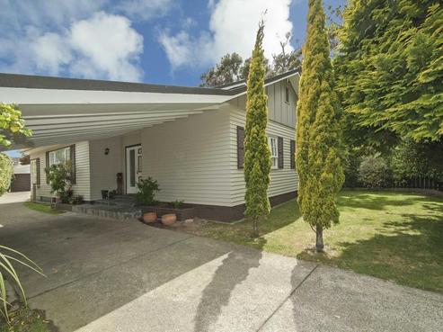 15 Tawa Street, Woburn