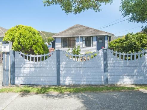 124 Kowhai Street, Naenae