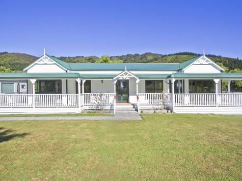 357 Moores Valley Road, Wainuiomata