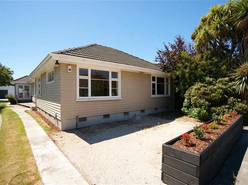 8 Colman Avenue, Sockburn