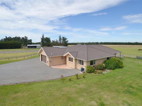 25 Stokes Road, Balcairn