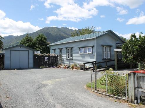 84 Stanley Avenue, Te Aroha