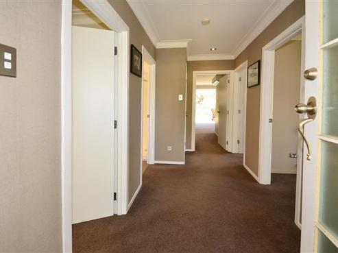 11 Coach Road, Fairfield