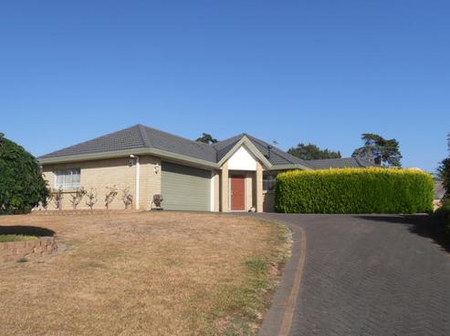 18 Aristoy Close, Conifer Grove