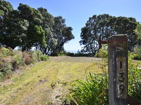 139 Torkar Road, Clarks Beach