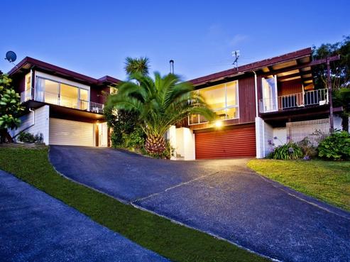 2/11 Parr Terrace, Castor Bay