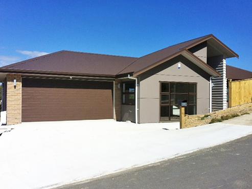 4 Park Grove, Belmont