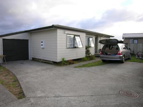 77A Templeton Place, Clendon Park