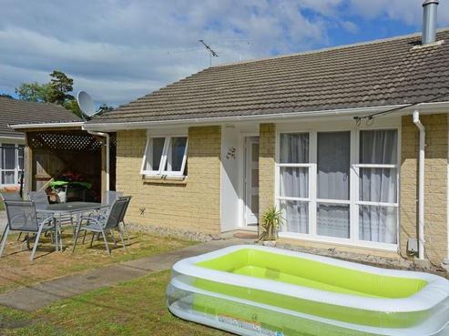 2/66 Cruickshank Road, Clouston Park