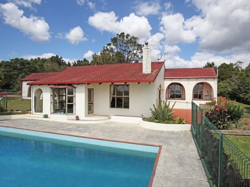 535 Monument Road, Clevedon