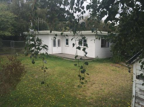 60A Tennis Court Road, Raumati South
