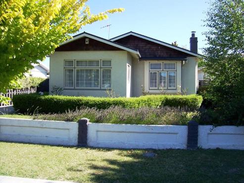 706 Duke Street, Mahora