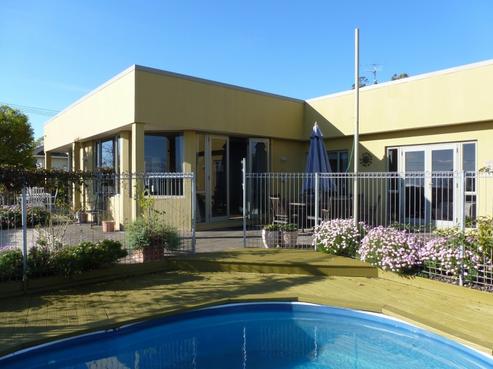 17A Kakenga Road, Stoke