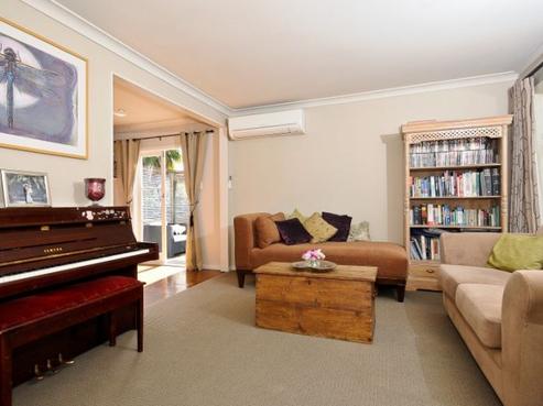4 Mcdowall Place, Queenwood