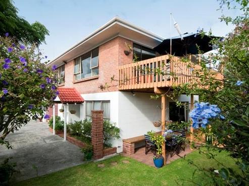 2/143 Shakespeare Road, Milford