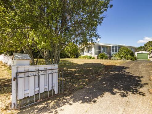 4 Churchill Street, Pukekohe