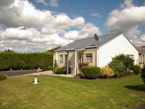 15 Village Way, Waihi