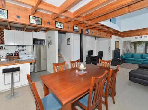 26 Pomare Road, Russell