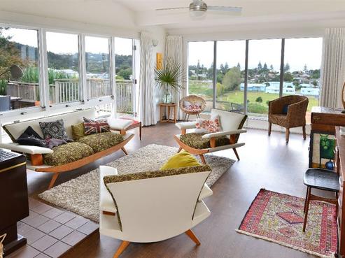 19 Orewa Heights Crescent, Orewa