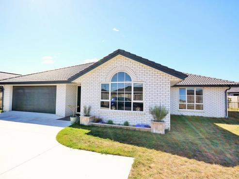 29 Tallentire Crescent, Huntington