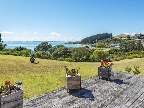 176 Maraetai Drive, Maraetai