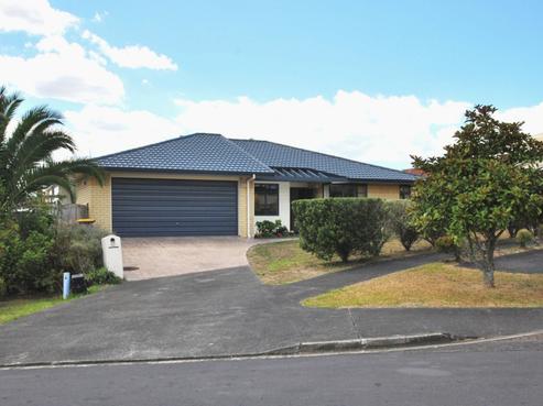 92 Kingdale Road, Henderson