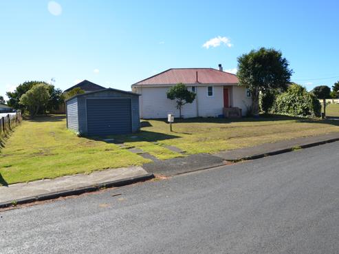 15 West Street, Tuakau