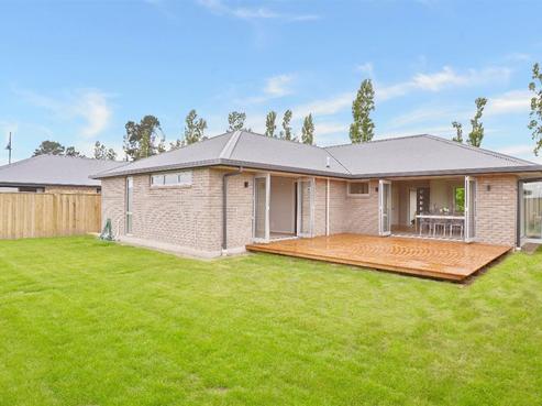 42 Hakatere Road, Pegasus