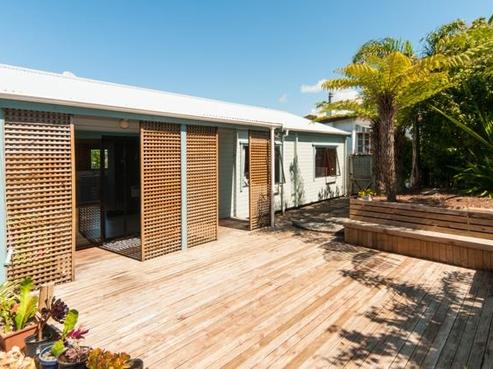 49A Target Road, Totara Vale
