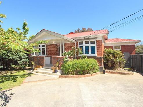 95 Pohutukawa Street, Woburn