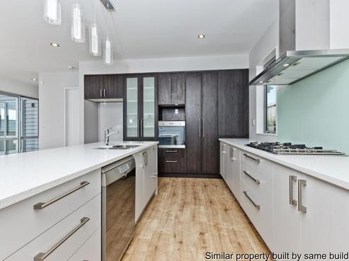 4 Outlook Terrace, Silverdale