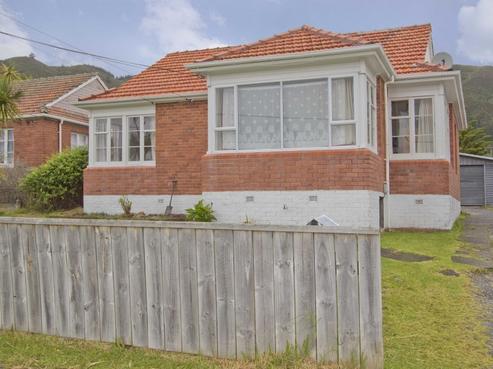 162 Waddington Drive, Naenae