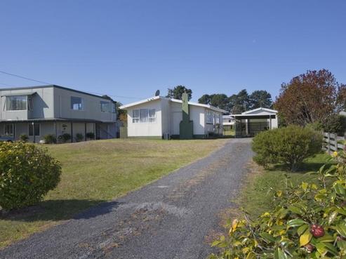 212 Tui Road, Whangamata