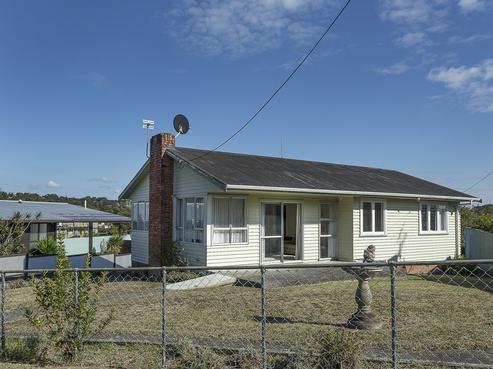 23 Barron Drive, Green Bay
