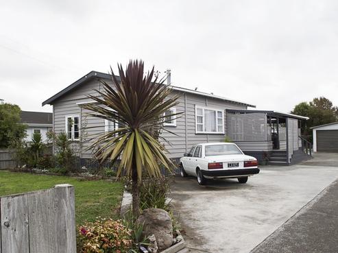2 Hayward Road, Ngatea