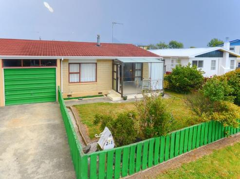 2/1 Chandler Street, Tahunanui